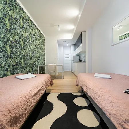 Stadion Narodowy Unit Apartmentmini Super Lokalizacja Przy Metro Ministudio With Private Banthroom Apartman *