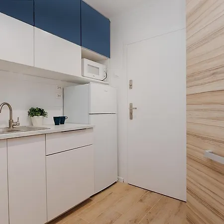 Апартаменты Stadion Narodowy Unit Apartmentmini Super Lokalizacja Przy Metro Ministudio With Private Banthroom *