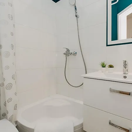 Апартаменты Stadion Narodowy Unit Apartmentmini Super Lokalizacja Przy Metro Ministudio With Private Banthroom Варшава