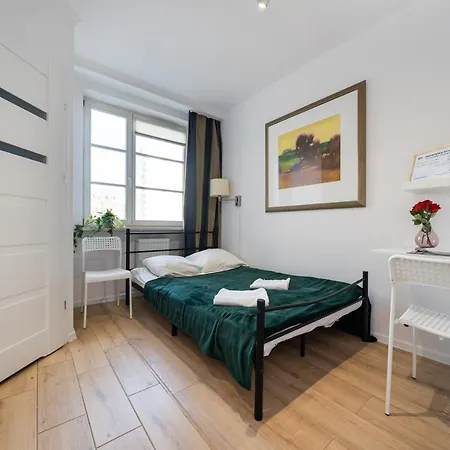 Stadion Narodowy Unit Apartmentmini Super Lokalizacja Przy Metro Ministudio With Private Banthroom Daire Varşova