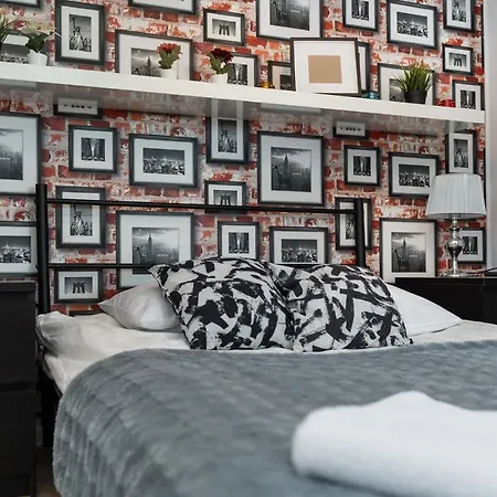 Stadion Narodowy Unit Apartmentmini Super Lokalizacja Przy Metro Ministudio With Private Banthroom Апартаменты