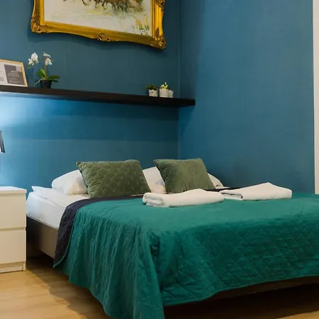 Stadion Narodowy Unit Apartmentmini Super Lokalizacja Przy Metro Ministudio With Private Banthroom *