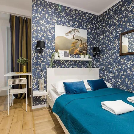 Stadion Narodowy Unit Apartmentmini Super Lokalizacja Przy Metro Ministudio With Private Banthroom *
