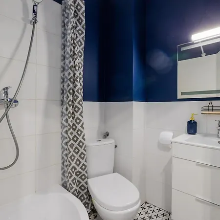 Stadion Narodowy Unit Apartmentmini Super Lokalizacja Przy Metro Ministudio With Private Banthroom
